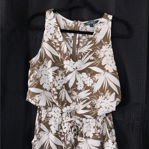 LAUREN BY RALPH LAUREN! TAUPE/BEIGE & CREAM FLORAL TIE WAIST ONESIE! SZ 4 - Picture 3 of 11
